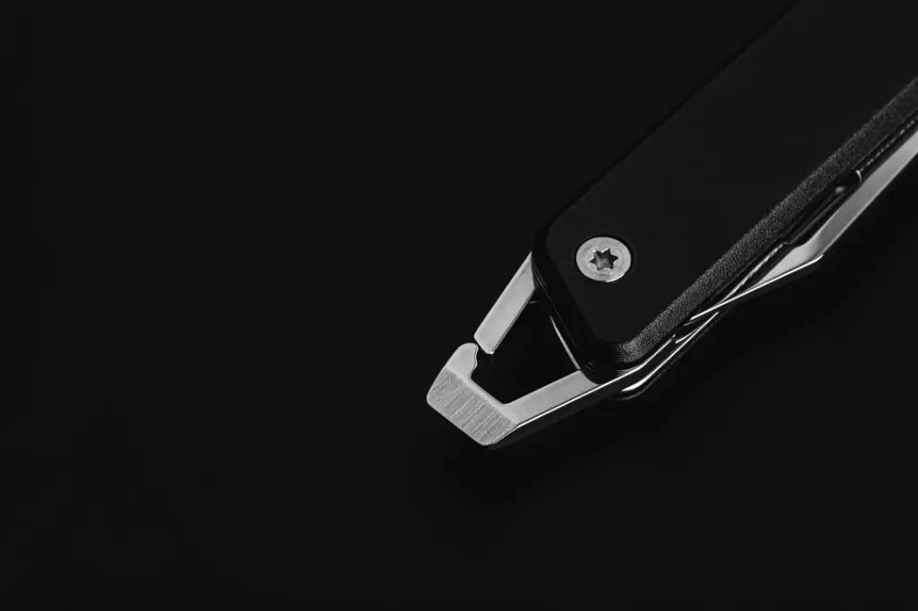 True Utility Modern Key Chain Knife - Black