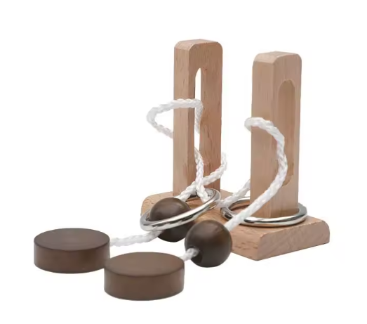 BRAIN PUZZLE Wood with rope